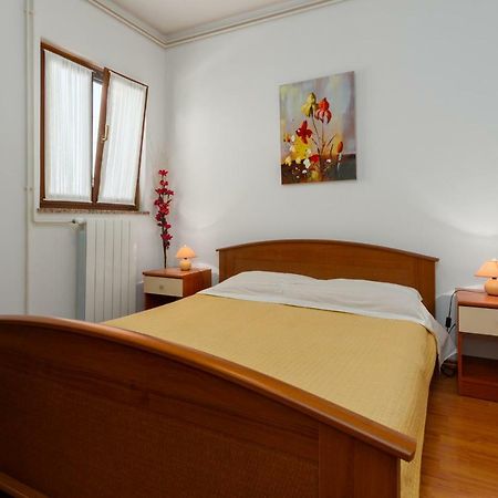 Apartment Softic Pula Exterior photo