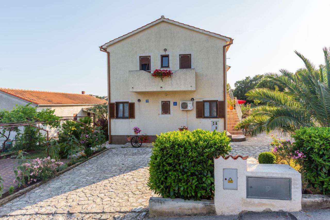 Apartment Softic Pula Exterior photo